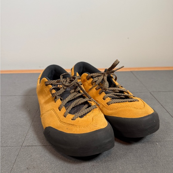 🧗‍♂️ Black Diamond Prime Approach Shoes Suede Amber Men's 8.5 Women's 10 - Picture 2 of 9